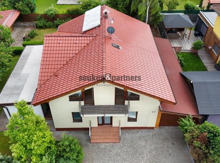 Prodej - dům/vila, 211 m²
