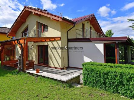 Prodej - dům/vila, 211 m²