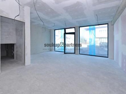 Pronájem - obchodní prostor