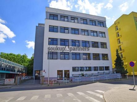 Pronájem - kanceláře, 24 m²