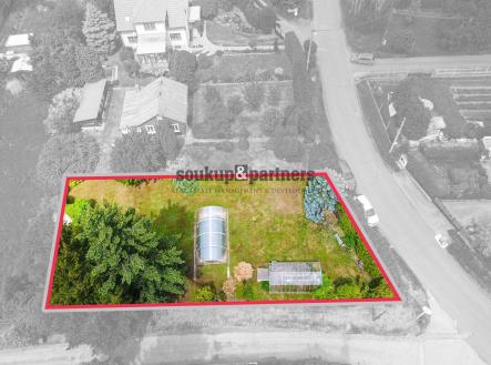 Prodej - pozemek pro bydlení, 704 m²