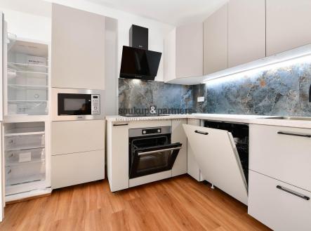Prodej bytu, 3+kk, 63 m²
