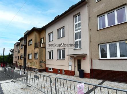 Pronájem bytu, 3+kk, 72 m²