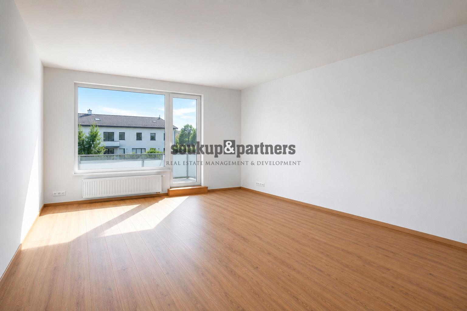 Nový družstevní byt 1+kk/ Balkon - 42 m2, parkovací stání, sklep - projekt PORTTI Kladno.
