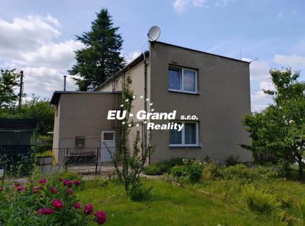 4 | Prodej - dům/vila, 240 m²