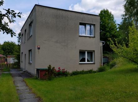 7 | Prodej - dům/vila, 240 m²