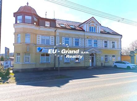 Prodej - nájemní dům, 700 m² obrázek