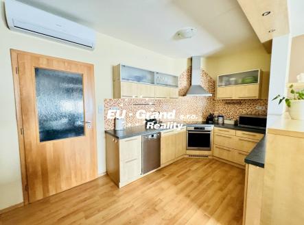 IMG_1693 | Prodej bytu, 3+kk, 75 m²
