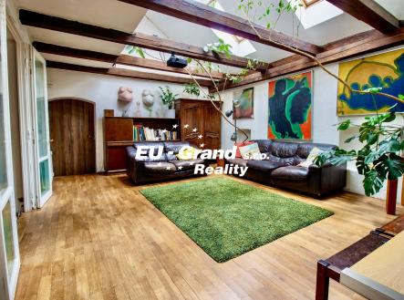 Prodej bytu, atypický, 143 m²