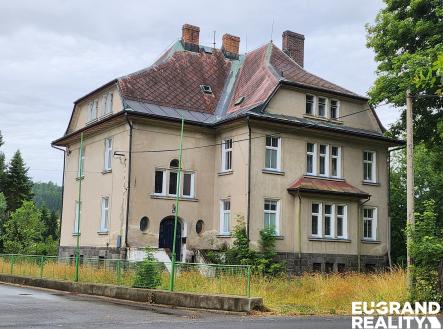 Prodej - dům/vila, 800 m²