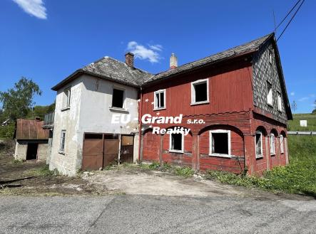 Prodej - dům/vila, 318 m² obrázek