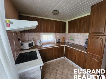 20250722_163420 | Prodej - dům/vila, 180 m²