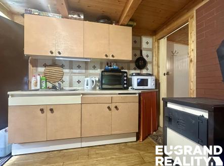 IMG_3829 | Prodej - pozemek pro bydlení, 2 068 m²