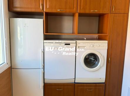 d278a344-28e7-4f47-99f1-b21bb9a2f02e | Pronájem bytu, 4+1, 85 m²