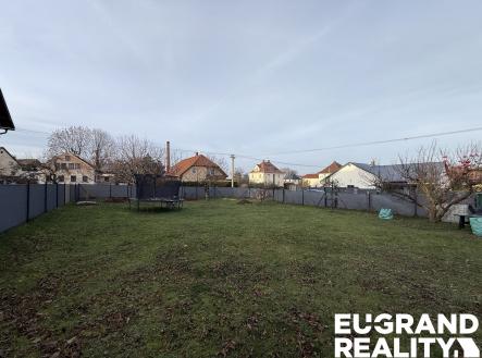 IMG_9779 | Prodej - pozemek pro bydlení, 611 m²