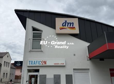 14308 | Pronájem - obchodní prostor, 450 m²