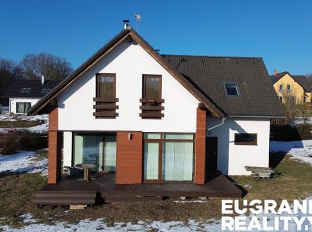 0204(10) | Prodej - dům/vila, 106 m²