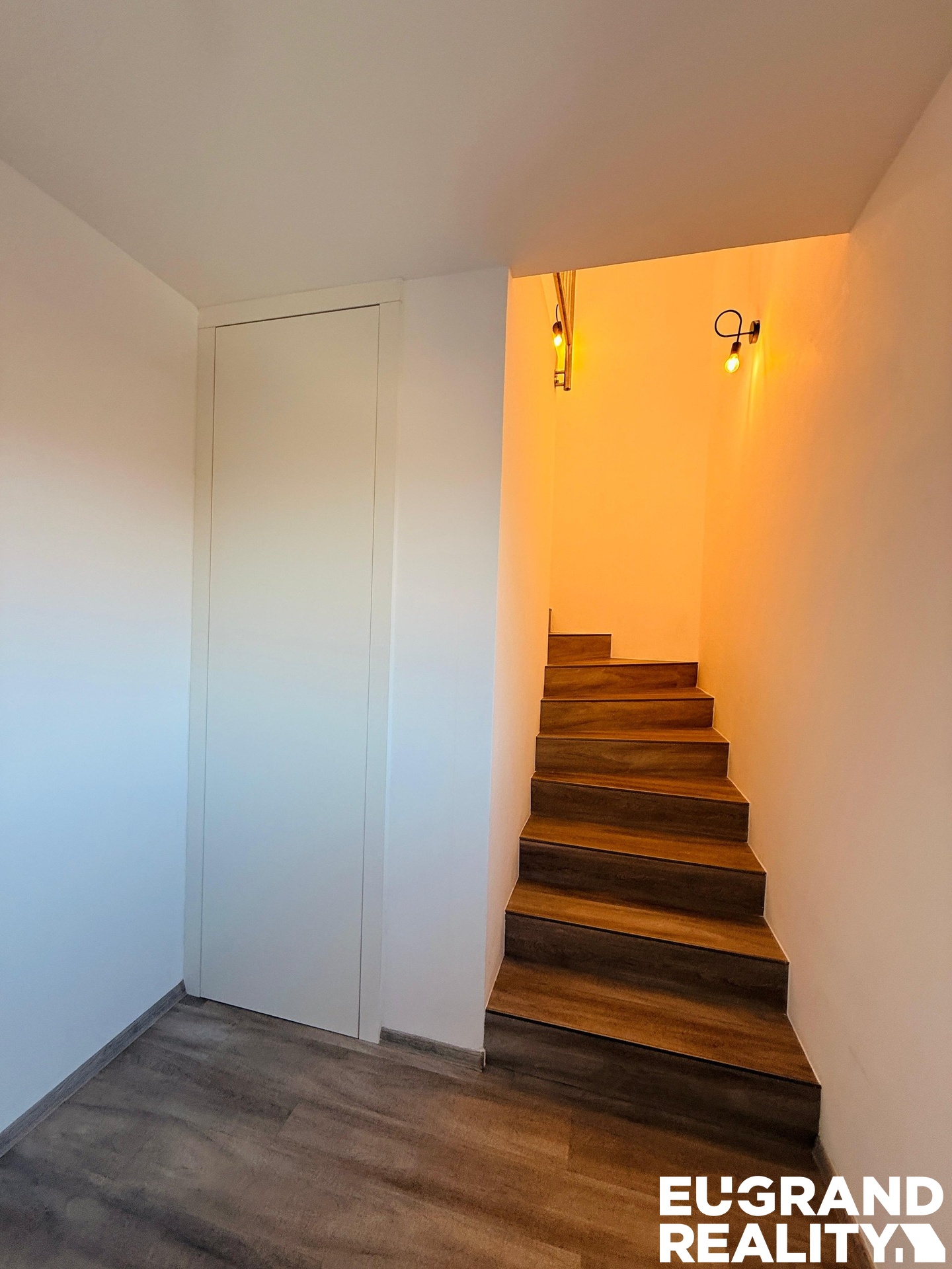 WhatsApp Image 2026-03-12 at 07.45.46 (13)