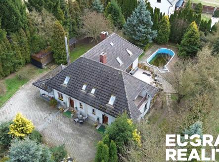 2 | Prodej - dům/vila, 219 m²