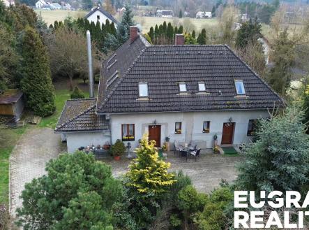 3 | Prodej - dům/vila, 219 m²