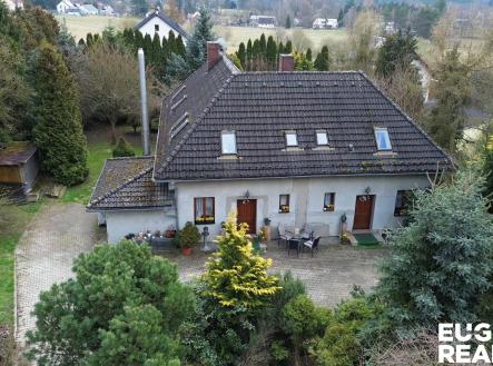 3 | Prodej - dům/vila, 219 m²