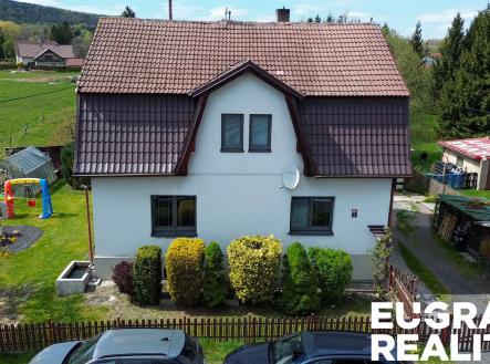 0506(6) | Prodej - dům/vila, 216 m²
