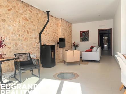 25524935 | Prodej - dům/vila, 220 m²