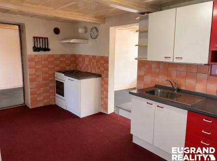 084A1A0B-3660-45EB-8E4F-6C362C446325 | Prodej - dům/vila, 189 m²