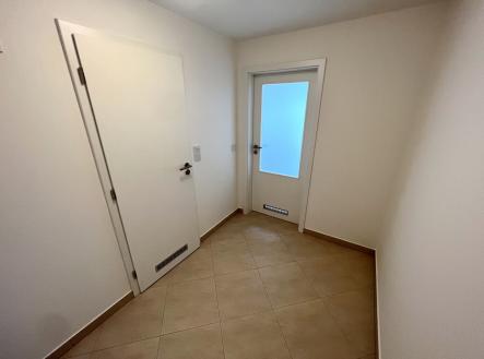 Pronájem bytu, 1+kk, 34 m²