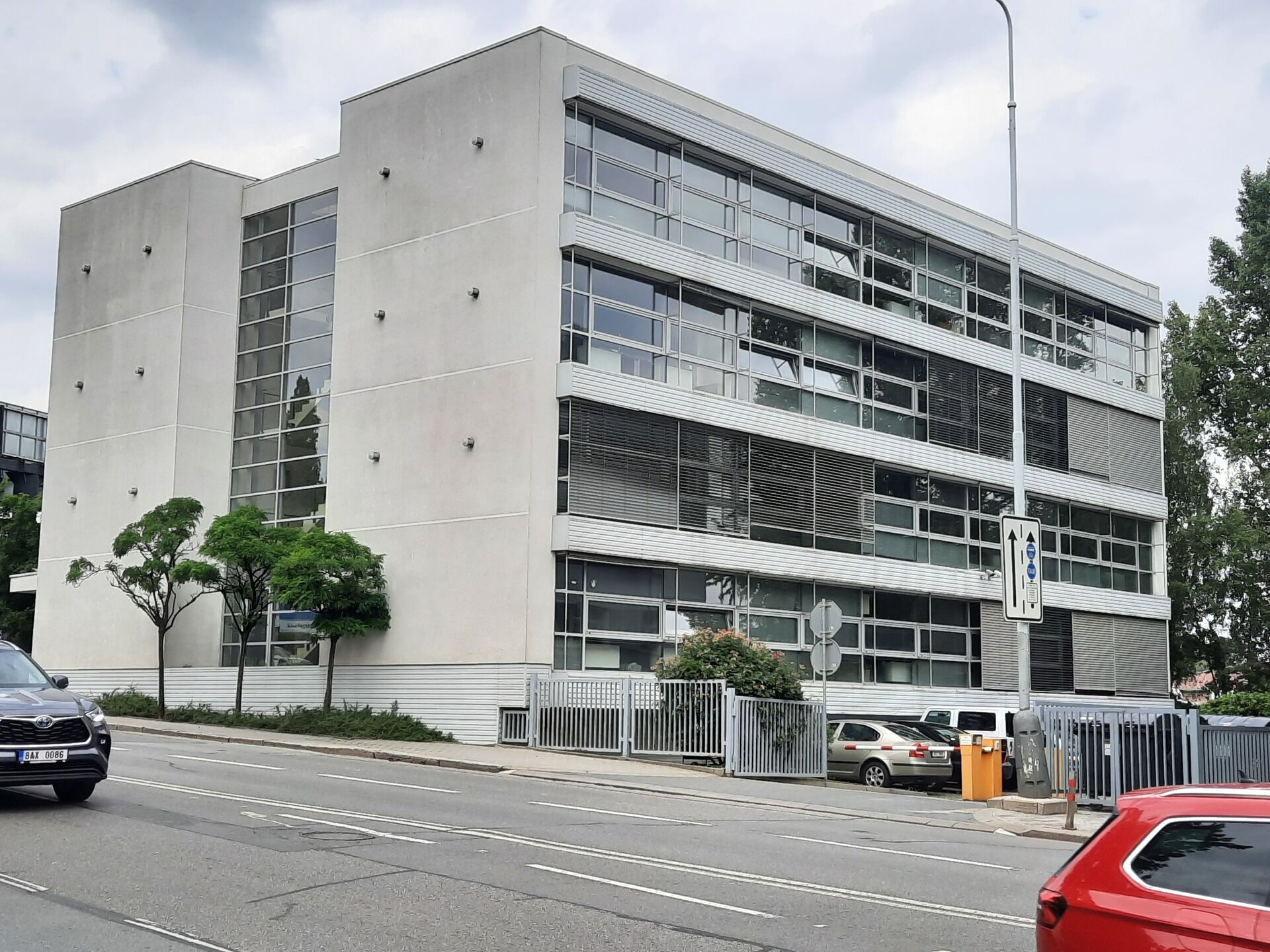 Pronájem kanceláře 29,7m2