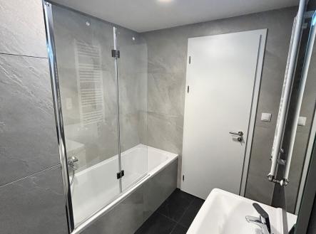 Pronájem bytu, 2+kk, 57 m²