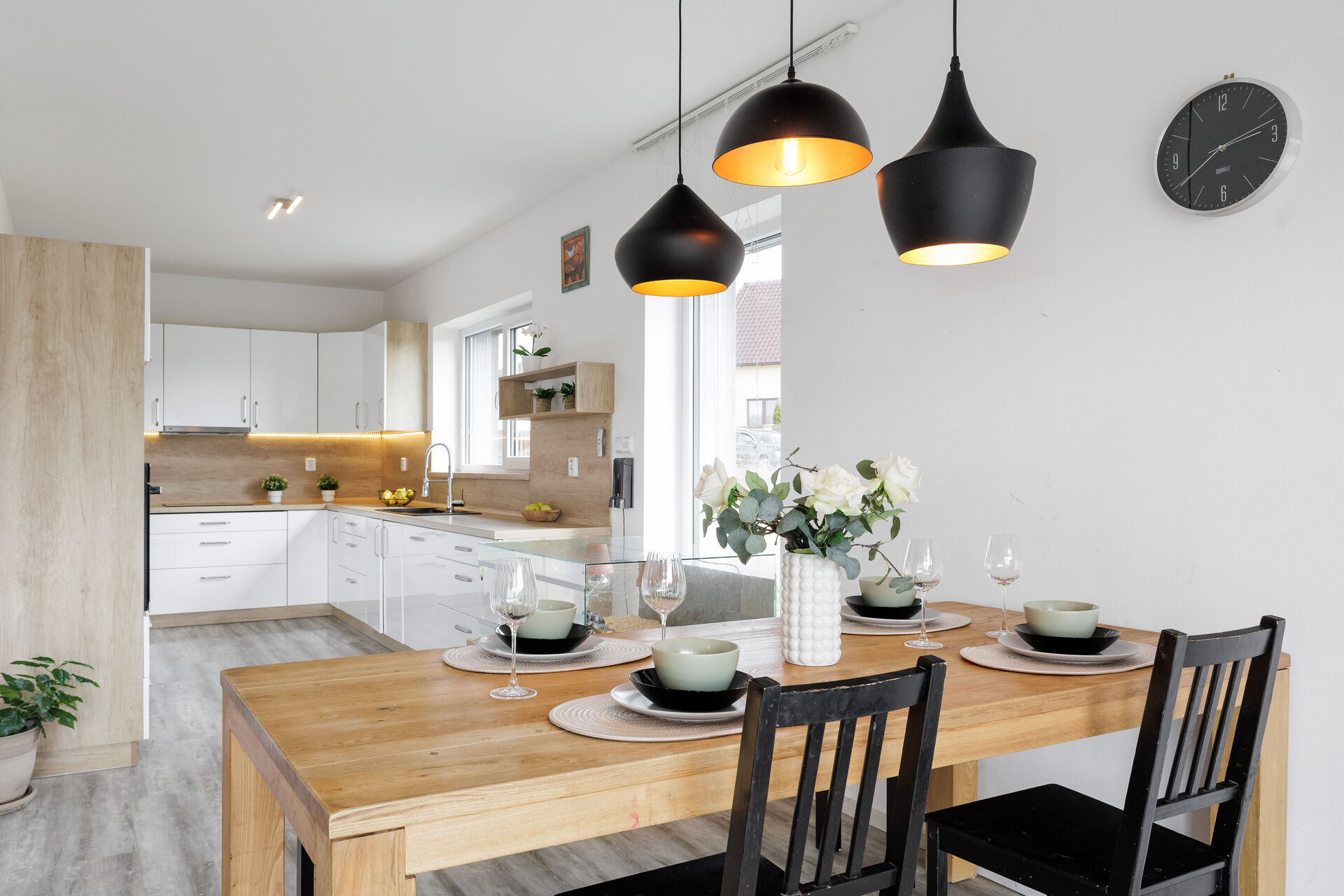 Prodej rodinného domu 4+kk o užitné ploše 120m2, terasa, sauna