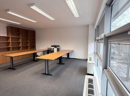 Pronájem - kanceláře, 38 m²