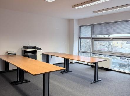 Pronájem - kanceláře, 29 m²