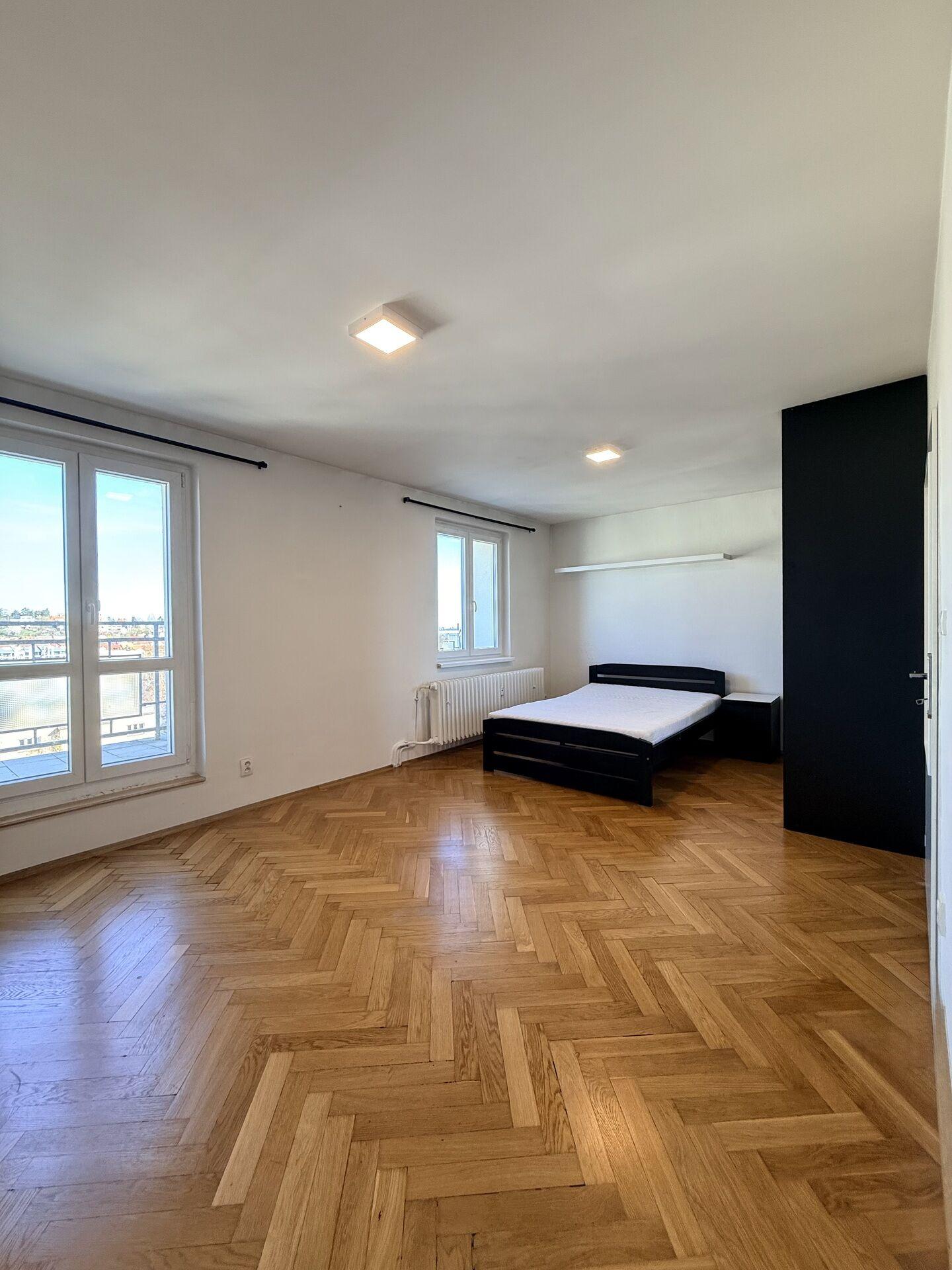 Pronájem bytu 40m2 1+kk s terasou (9m2), Břevnov - Praha 6