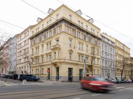 Pronájem - obchodní prostor