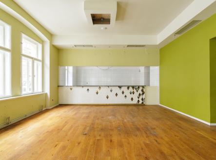 Pronájem - obchodní prostor