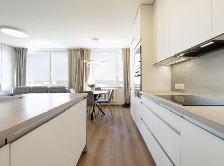 Pronájem bytu, 4+kk, 73 m²