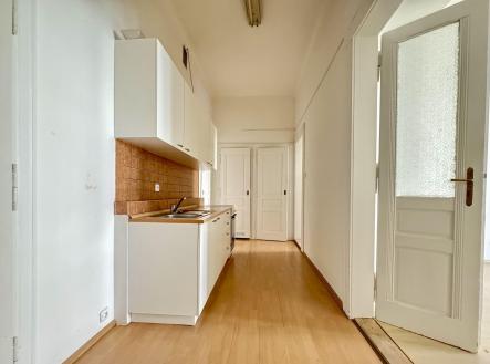 Pronájem bytu, 3+1, 87 m²