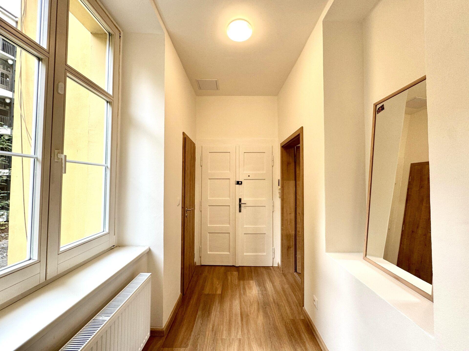 Pronájem bytu 3+kk 75m2, po kompletní rekonstrukci - Praha 7