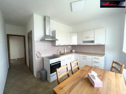 Pronájem bytu, 2+1, 62 m² obrázek