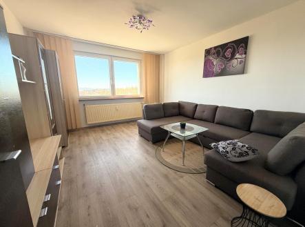 IMG-20260407-WA0003 | Pronájem bytu, 2+1, 56 m²