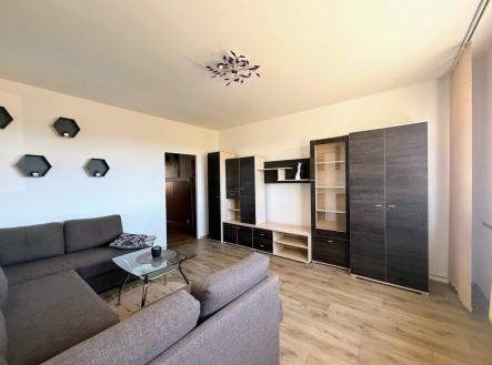 IMG-20260407-WA0004 | Pronájem bytu, 2+1, 56 m²