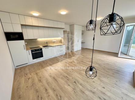 6 | Prodej bytu, 1+kk, 43 m²