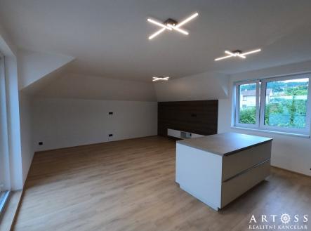 GOPR0696_1693804462413 | Pronájem - dům/vila, 156 m²