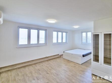 Pronájem bytu 2+kk, Brno - Žabovřesky, ul. Sirotkova | Pronájem bytu, 2+kk, 54 m²