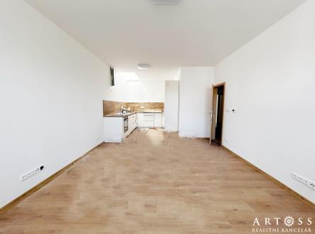 Pronájem bytu, 2+kk, 84 m² obrázek