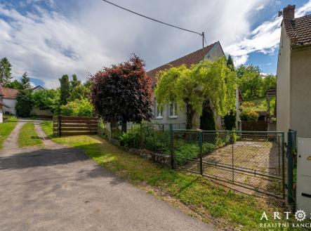 Olomučany | Prodej - dům/vila, 95 m²