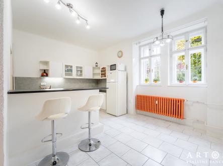 Prodej bytu, 2+1, 85 m² obrázek