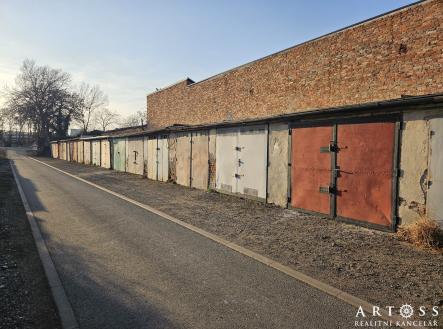 1 | Prodej - malý objekt/garáž